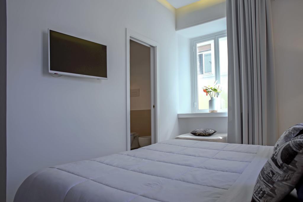 Starhost - Petit B&B Салерно Екстериор снимка