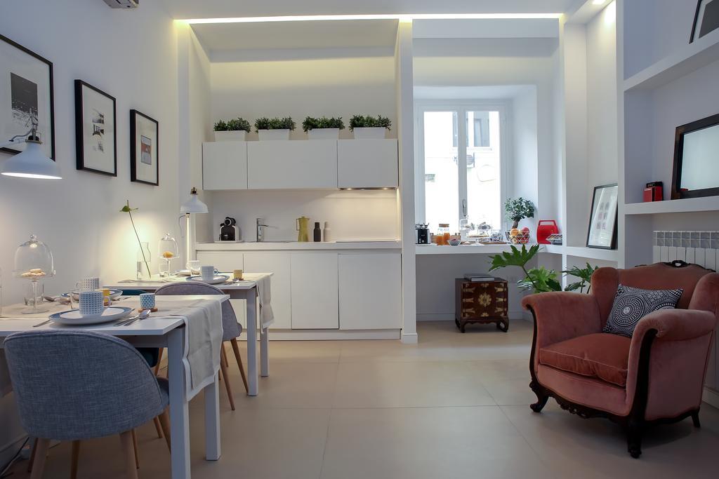 Starhost - Petit B&B Салерно Екстериор снимка
