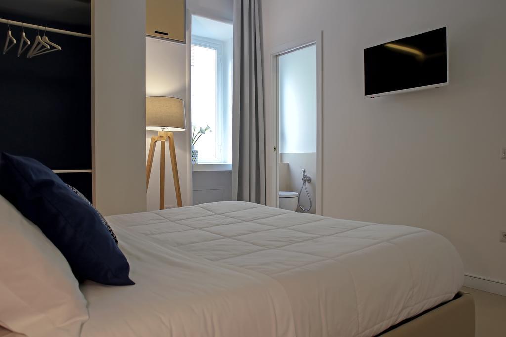 Starhost - Petit B&B Салерно Екстериор снимка